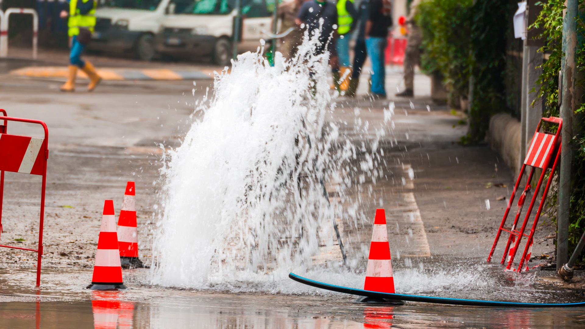 Visible water loss in the street